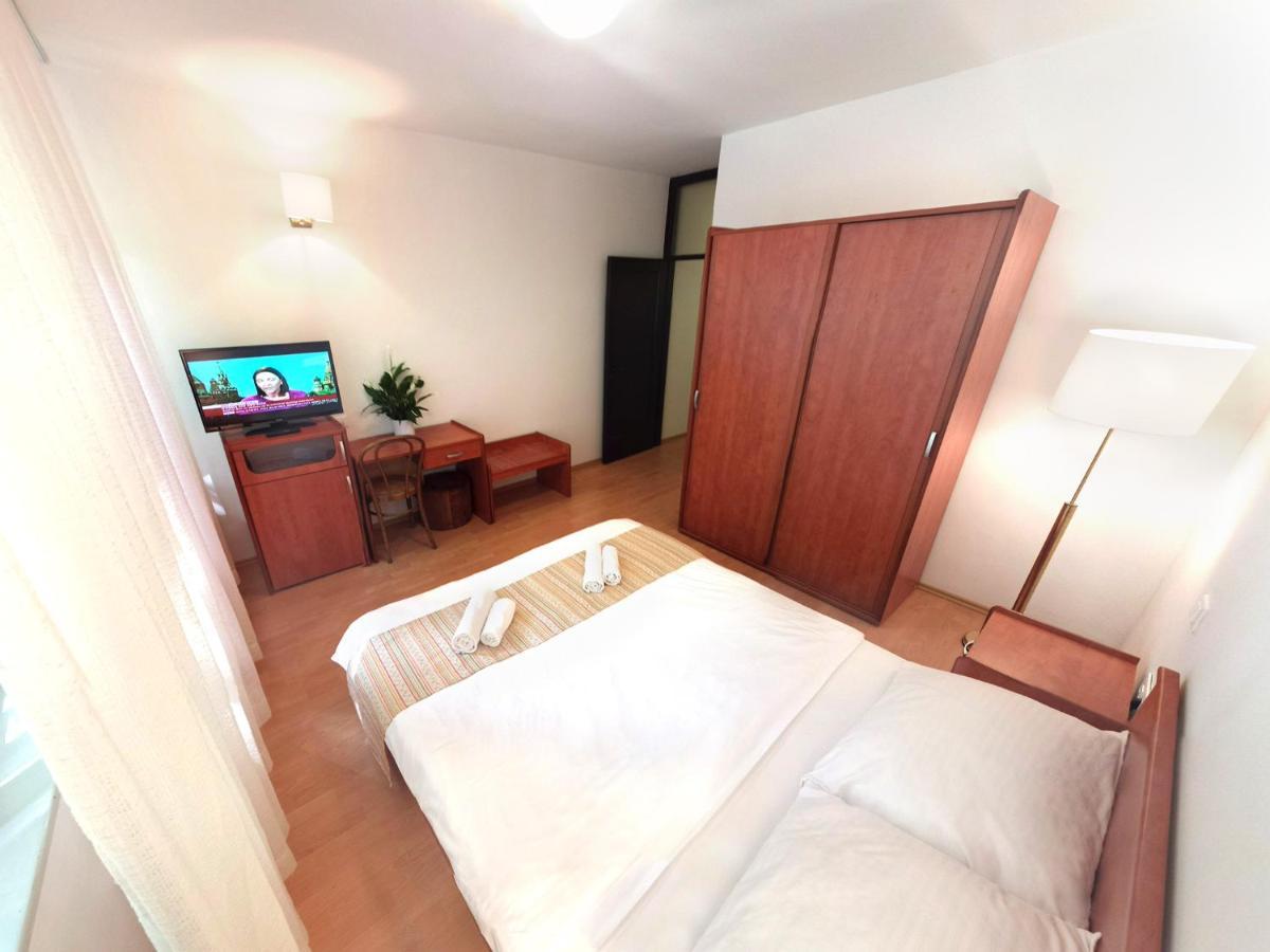 Hotel Lucija Most Na Soci Bagian luar foto