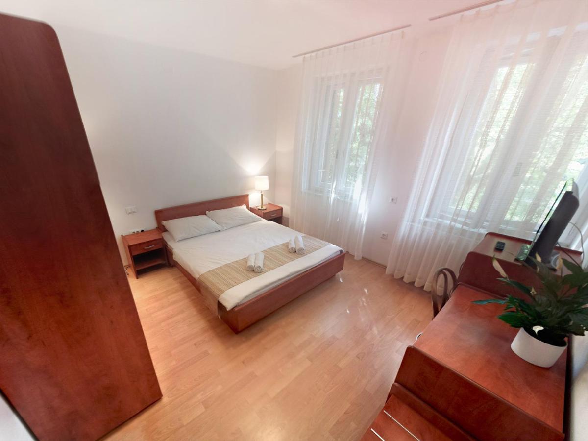 Hotel Lucija Most Na Soci Bagian luar foto