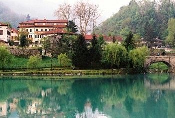 Hotel Lucija Most Na Soci Bagian luar foto